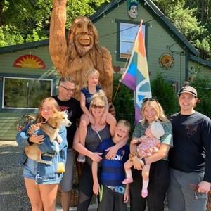 Meet your Posher, Riley